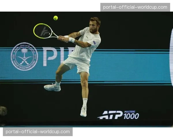 ATP迈阿密大师赛:辛纳不敌德约科维奇,获得亚军 ATP迈阿密大师赛:辛纳不敌德约科维奇,获得亚军